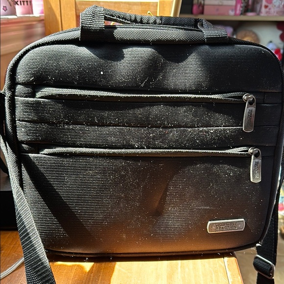 Kenneth Cole Reaction-Black Men's Bag - Picture 1 of 3